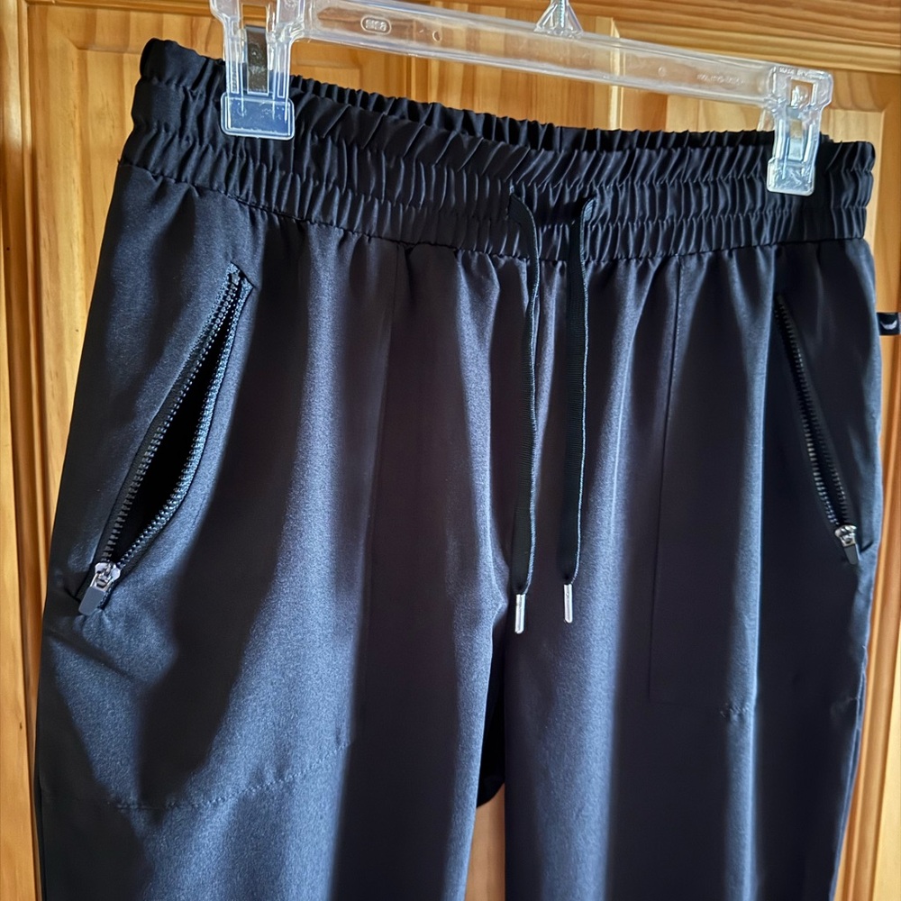 Jessica Simpson women’s Black Joggers